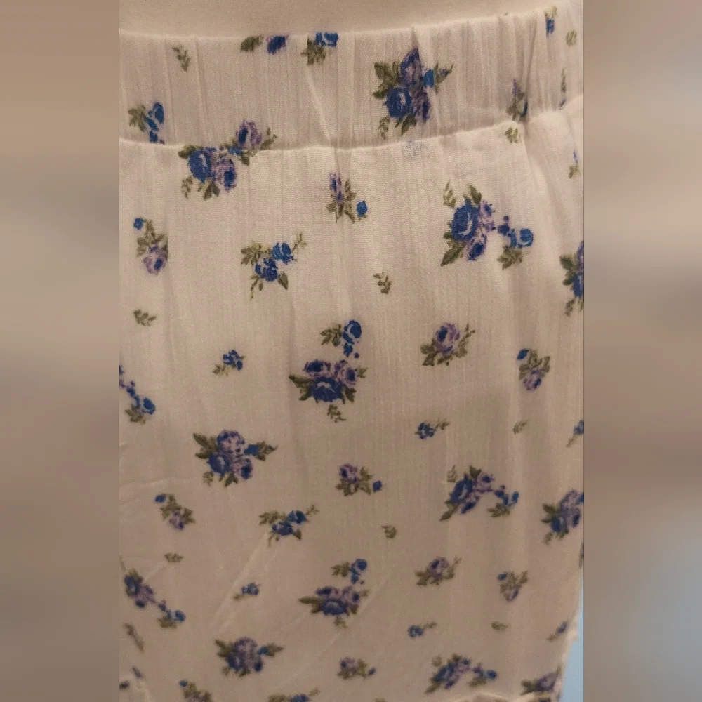 Love Tree White and Purple Floral A-Line Skirt - Picture 2 of 4